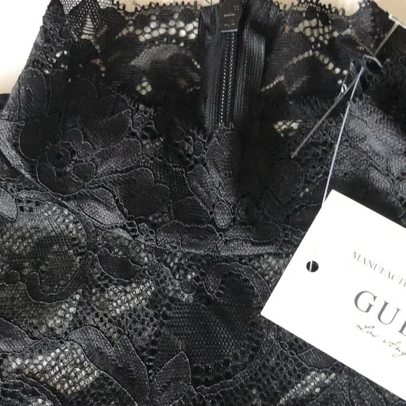 Guess Lace Blouse (Size Small) NWT - Picture 8 of 11
